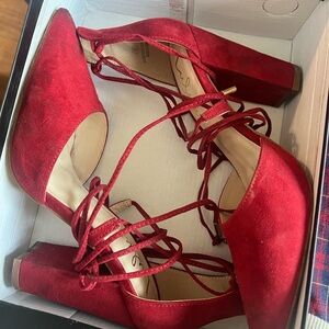 Lulu dark red size 8 strappy heels
